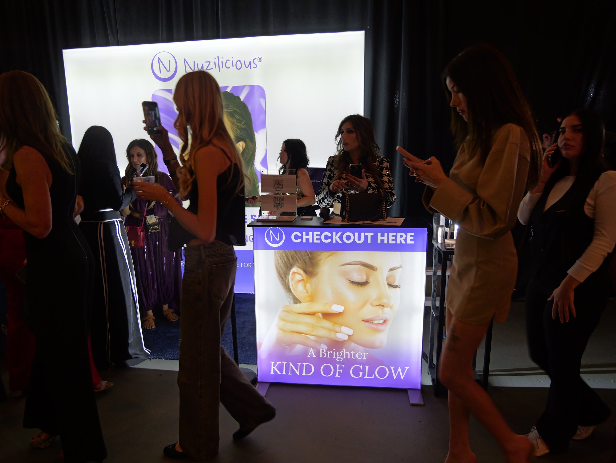 Beauty on a Budget: The Reddit-Approved Rules for Looking Expensive When Your Pizza Costs $33